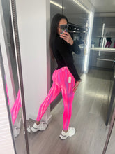 Load image into Gallery viewer, Kia ruched bum gym leggings - pink