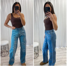 Load image into Gallery viewer, Karys blue denim cross detail straight leg jeans
