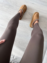Load image into Gallery viewer, Carise second skin seamless leggings - brown