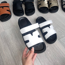 Load image into Gallery viewer, Helena sandals - white