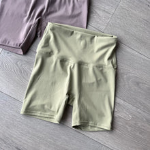 Load image into Gallery viewer, Katy gym shorts