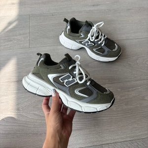 Nessa trainers - khaki (size up)