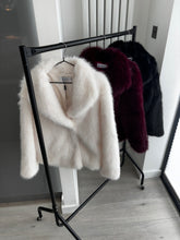 Load image into Gallery viewer, Cassandra faux fur coat - cream