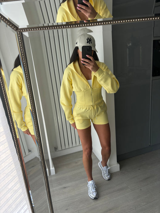 Cassie cinch waist jacket and jogger shorts set - yellow