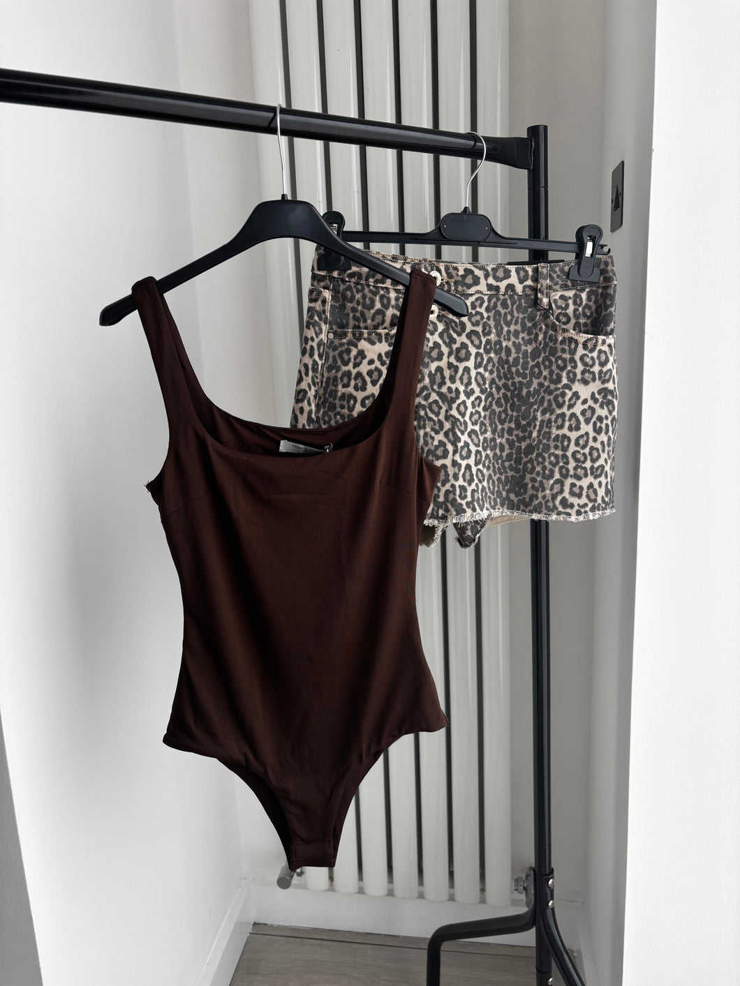 Una brown double lined slinky square neck bodysuit