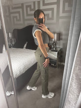 Load image into Gallery viewer, Sacha straight leg cargos - khaki