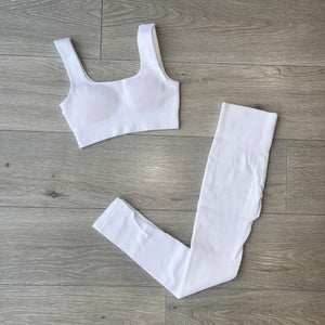 Codie ribbed crop & legging set - white