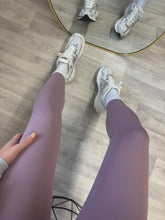 Load image into Gallery viewer, Carise second skin seamless leggings - lilac