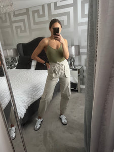 Jenna cargo joggers - greige