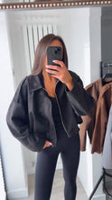 Load image into Gallery viewer, Idah faux suede jacket - black