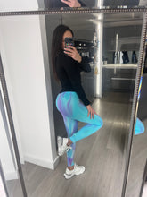 Load image into Gallery viewer, Kia ruched bum gym leggings - blue/lilac