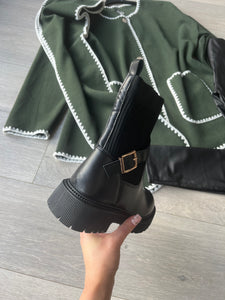 Maeve buckle detail boots - black