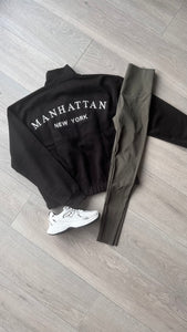 Manhattan stitch logo 1/4 zip jumper - black