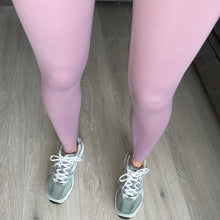 Load image into Gallery viewer, Carise second skin seamless leggings - lilac
