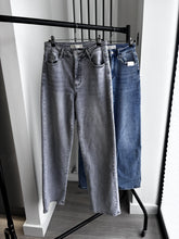 Load image into Gallery viewer, Kia straight leg super stretchy denim jeans - grey