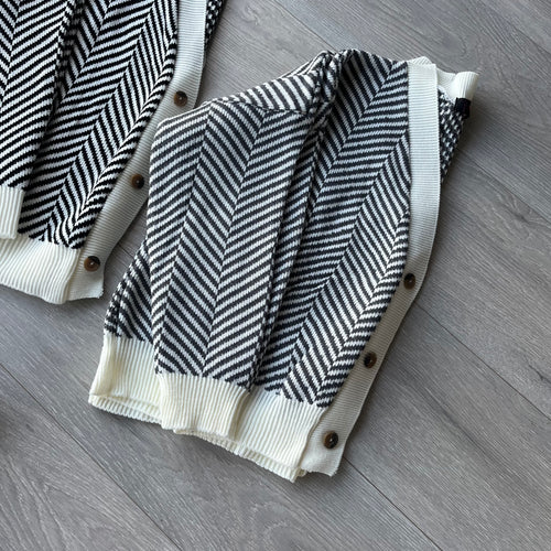 Anya chevron pattern cardigan - charcoal/cream