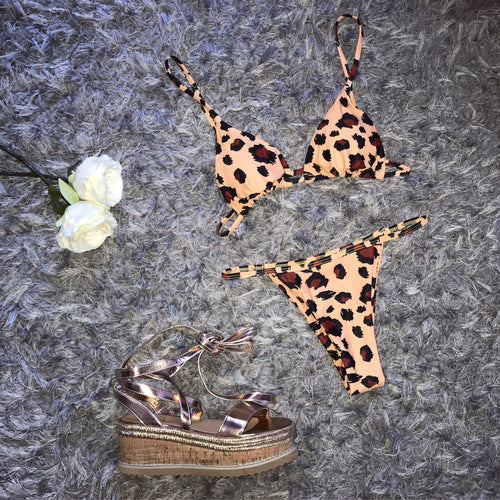 Lorna leopard bikini