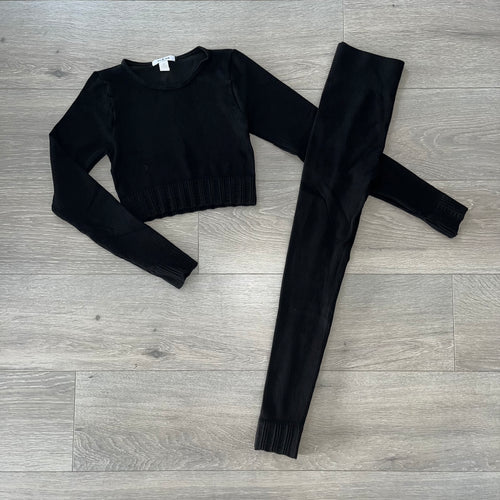 Gia ribbed crop and leggings set - black