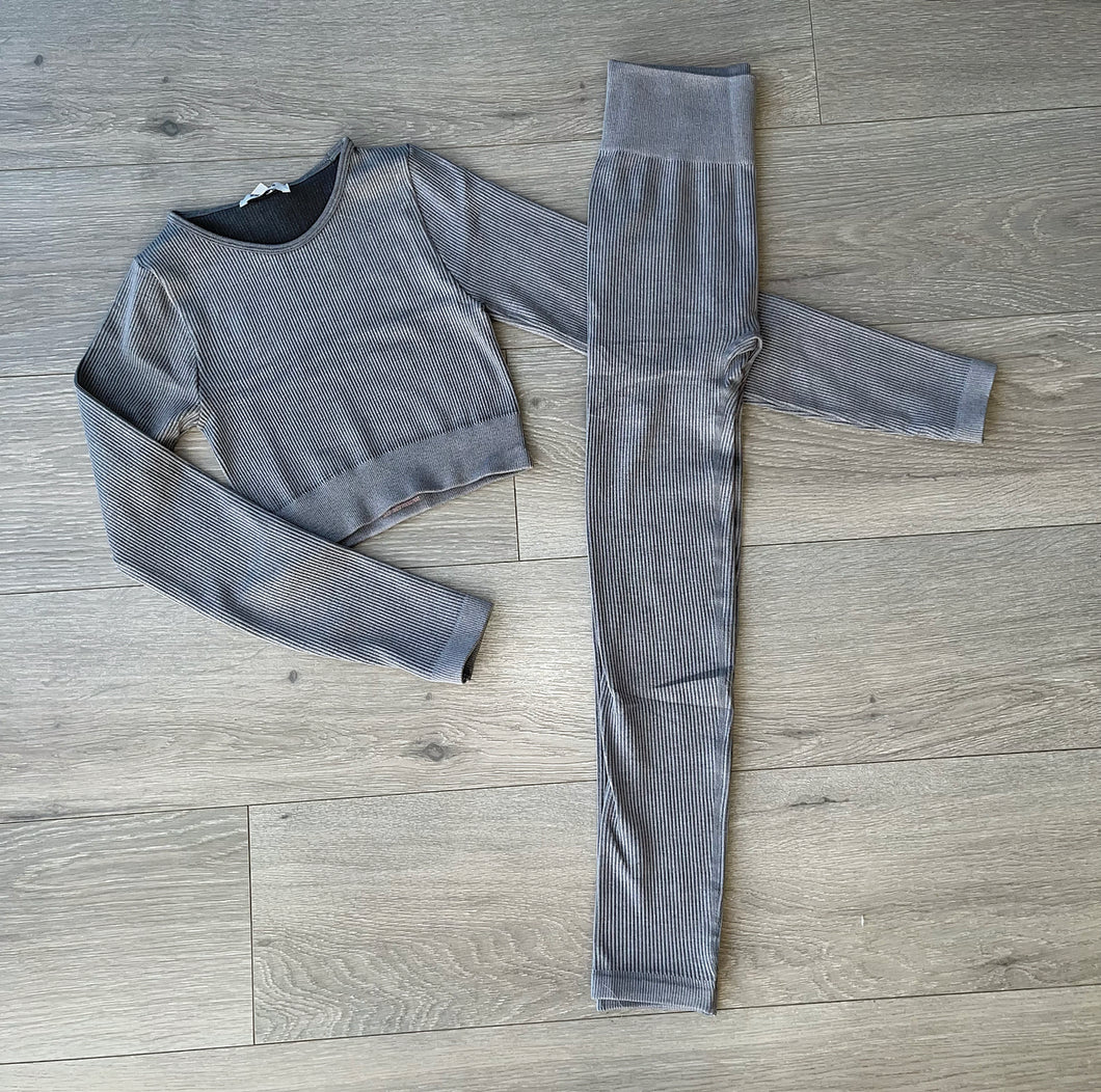 Carrie ribbed crop and leggings set - grey