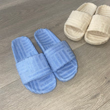 Load image into Gallery viewer, Effie towelling slides - baby blue