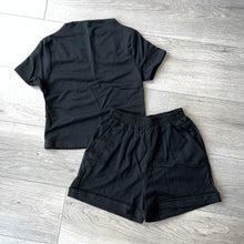Load image into Gallery viewer, Plain short set with pockets - black (8/10)