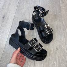 Load image into Gallery viewer, Kita chunky buckle detail sandals
