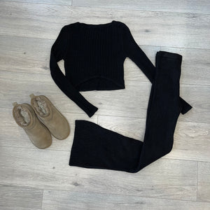 Tyra knit cropped top and trouser set - black